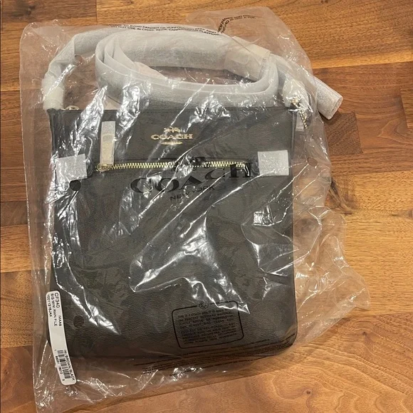 Coach Dark Brown Messenger Bag - Picture 2 of 8